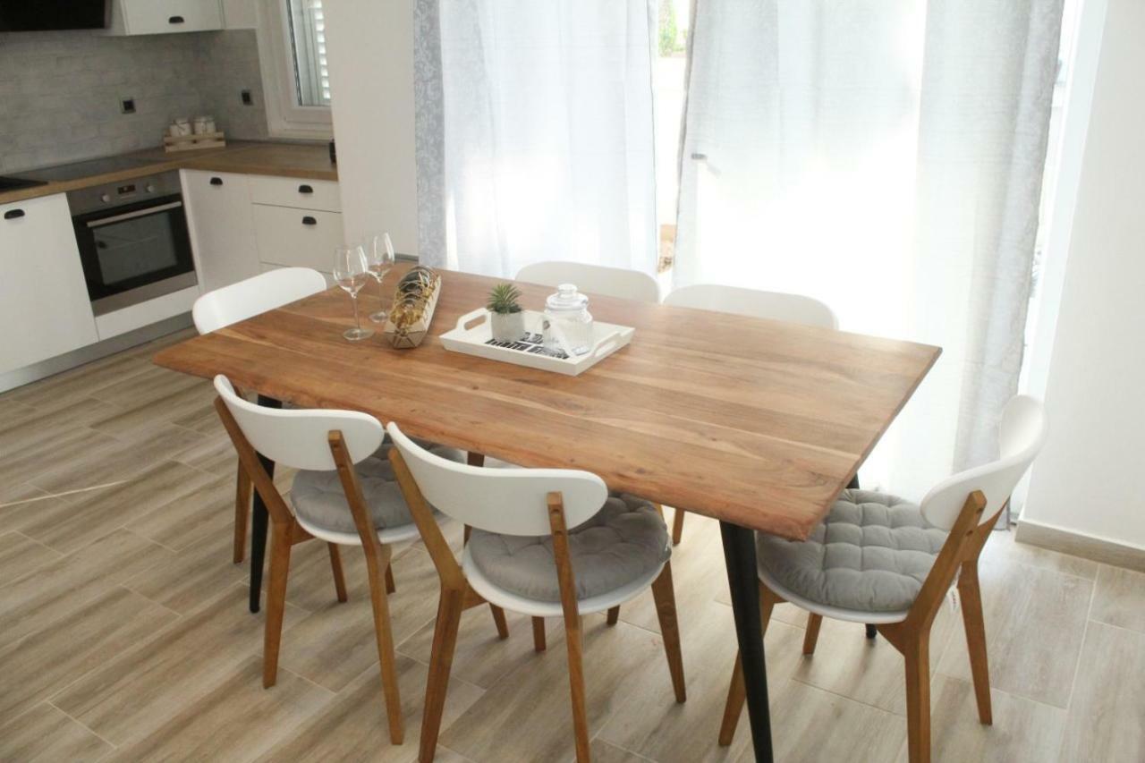 Apartman Rina,Biograd Na Moru Bagian luar foto